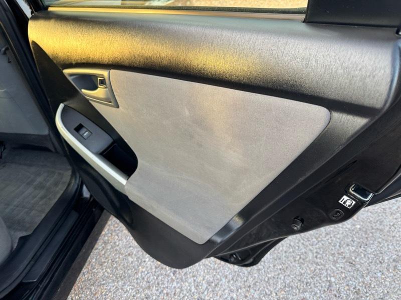 Toyota Prius 5dr HB Three (Natl) 2014