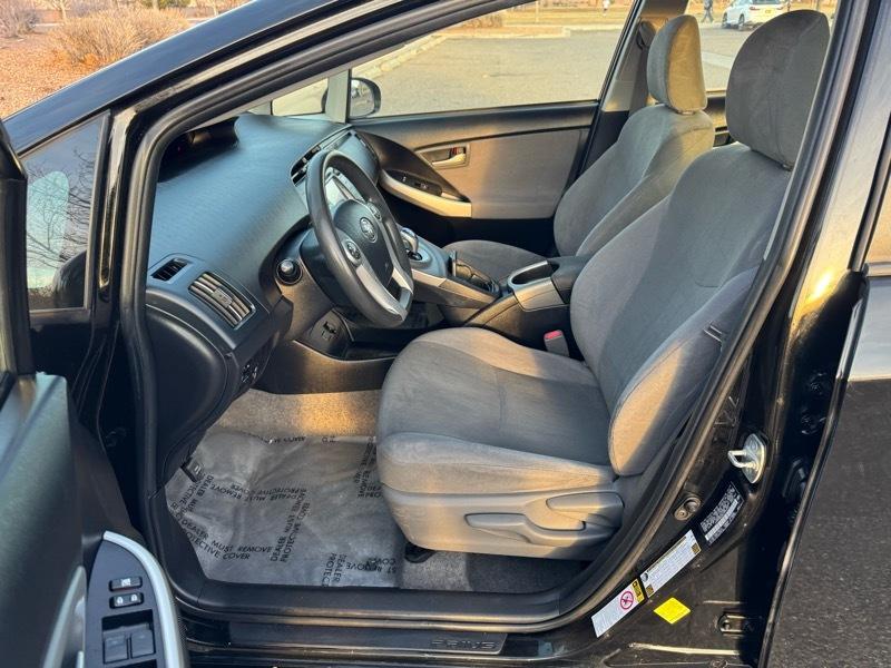 Toyota Prius 5dr HB Three (Natl) 2014