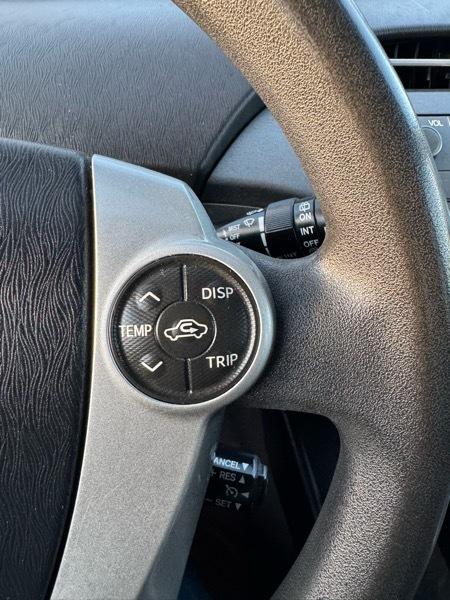 Toyota Prius 5dr HB Three (Natl) 2014