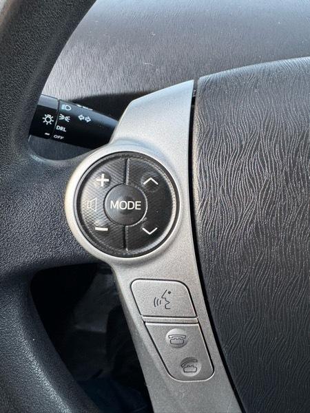 Toyota Prius 5dr HB Three (Natl) 2014