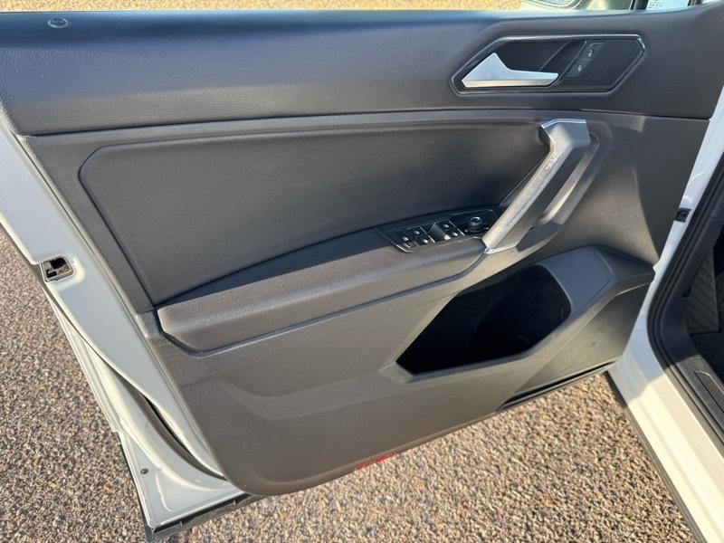 Volkswagen Tiguan 2.0T SEL 4MOTION 2018