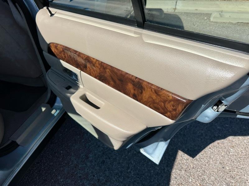 Mercury Grand Marquis 4dr Sdn LS 2009