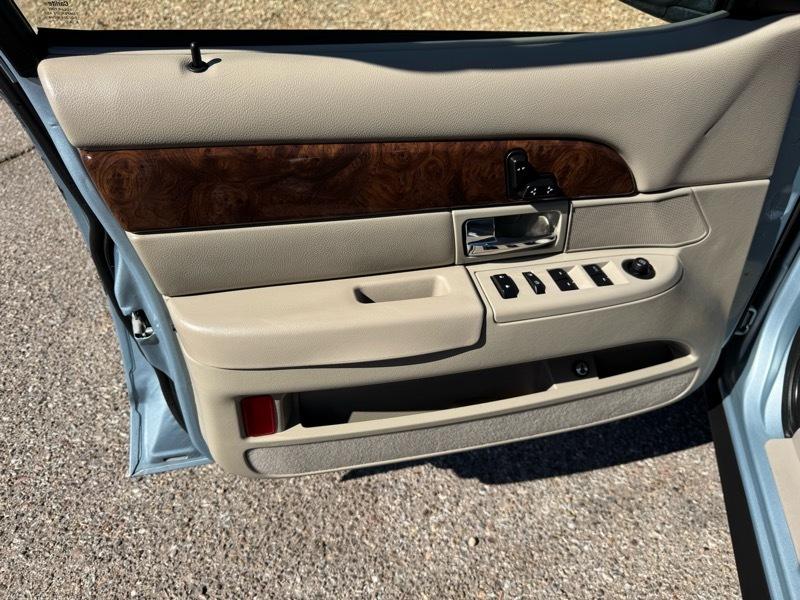 Mercury Grand Marquis 4dr Sdn LS 2009