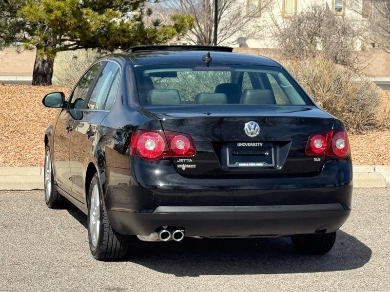Volkswagen Jetta Sedan 4dr Auto SEL 2008
