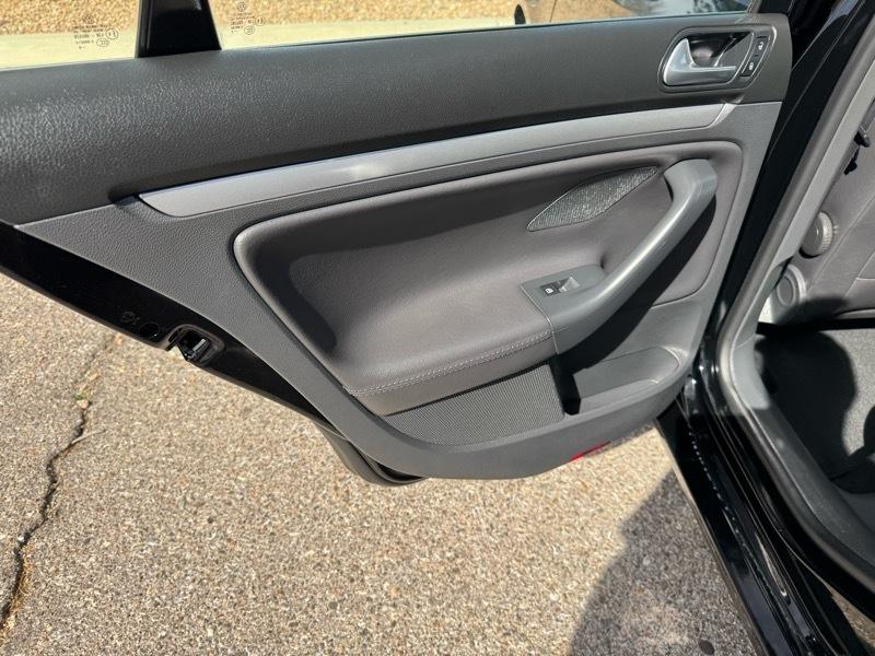 Volkswagen Jetta Sedan 4dr Auto SEL 2008