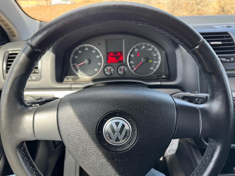 Volkswagen Jetta Sedan 4dr Auto SEL 2008