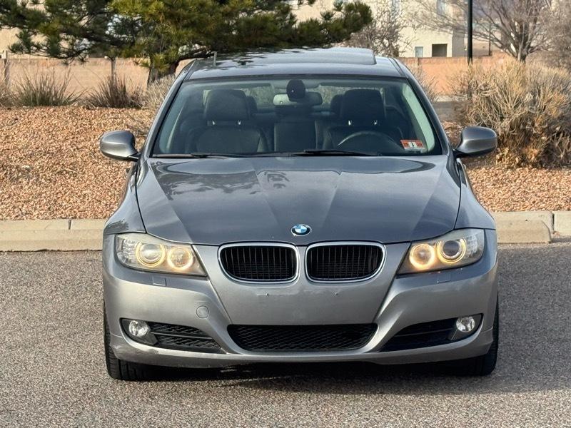 BMW 3 Series 4dr Sdn 328i xDrive AWD SULEV 2011