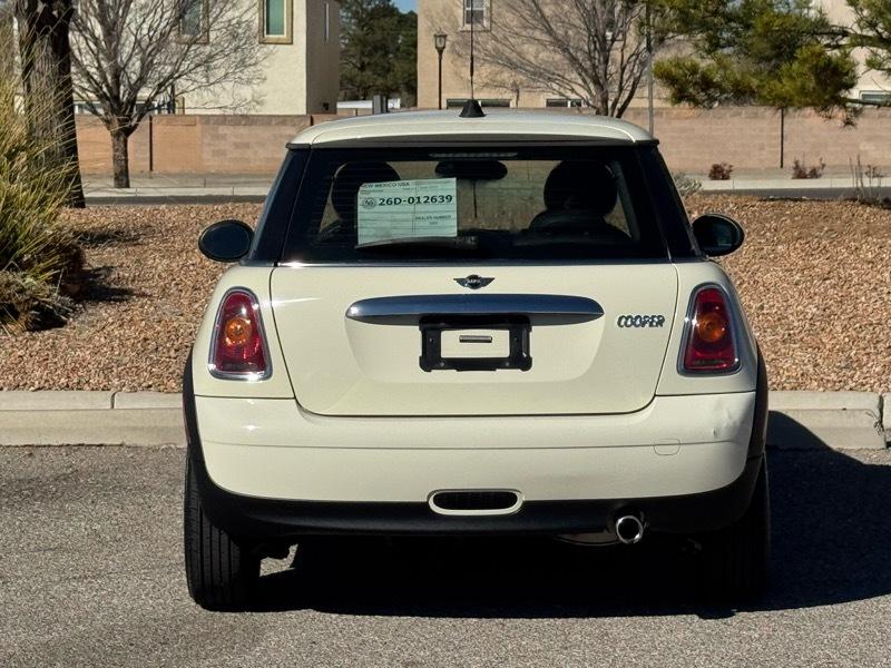 MINI Cooper Hardtop 2dr Cpe 2010