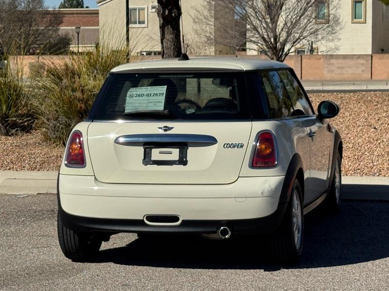 MINI Cooper Hardtop 2dr Cpe 2010