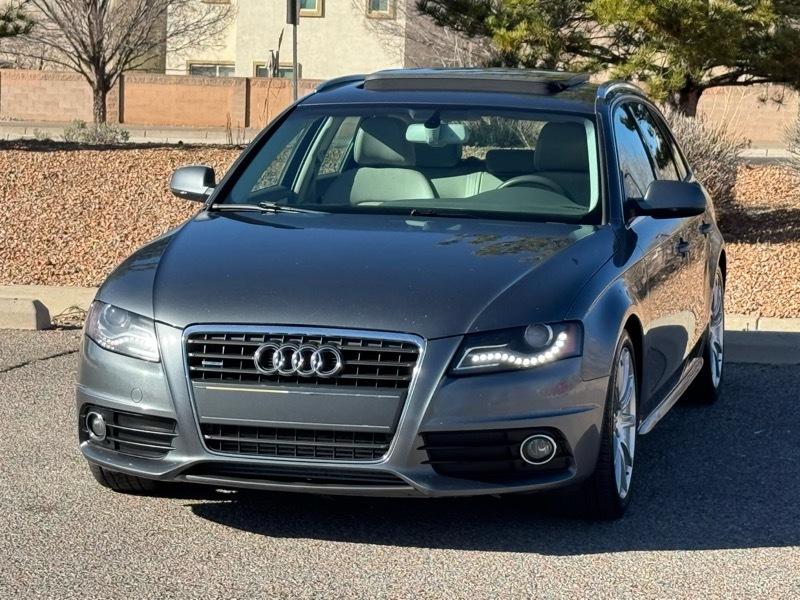 Audi A4 4dr Avant Wgn Auto quattro 2.0T Premium Plus 2012