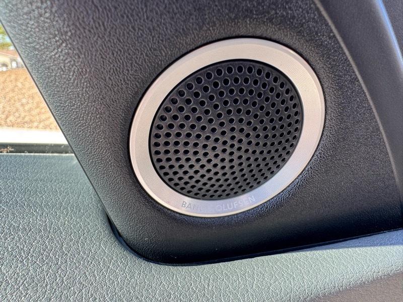 Audi A4 4dr Avant Wgn Auto quattro 2.0T Premium Plus 2012