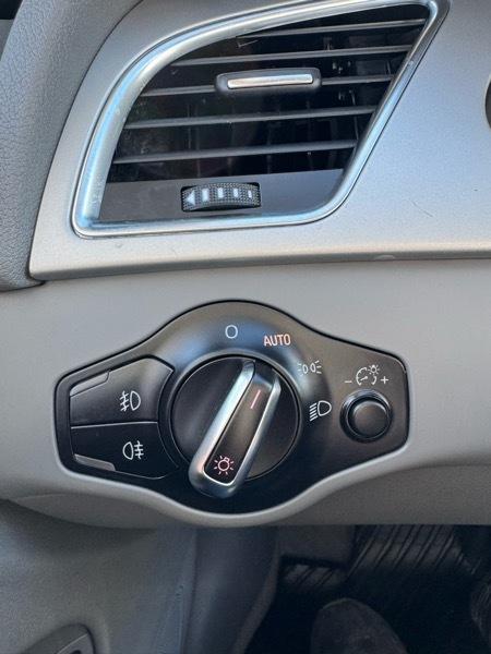 Audi A4 4dr Avant Wgn Auto quattro 2.0T Premium Plus 2012