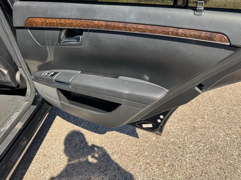 Mercedes-Benz S-Class 4dr Sdn S 350 BlueTEC 4MATIC 2012