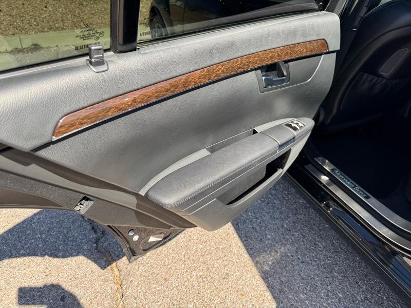 Mercedes-Benz S-Class 4dr Sdn S 350 BlueTEC 4MATIC 2012