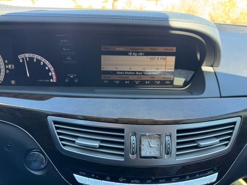 Mercedes-Benz S-Class 4dr Sdn S 350 BlueTEC 4MATIC 2012