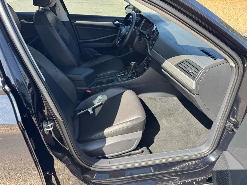 Volkswagen Jetta R-Line Auto w/SULEV 2020