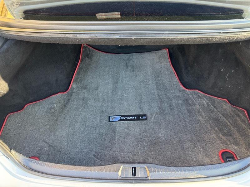 Lexus LS 460 4dr Sdn Crafted Line RWD 2015