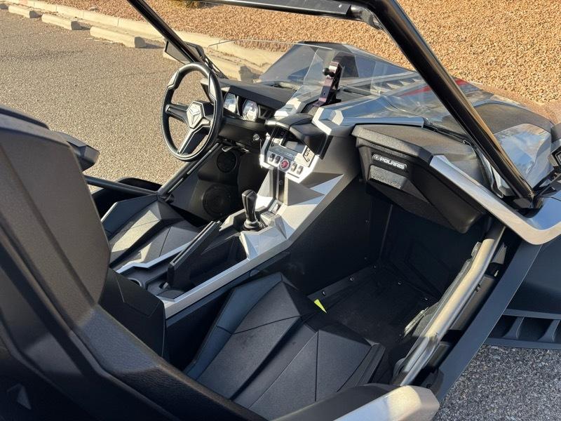 Polaris Slingshot SL  2016