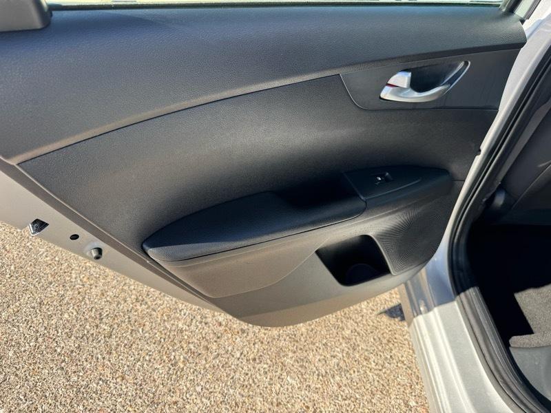 Kia Forte LXS IVT 2020