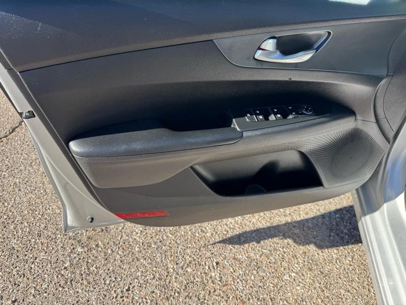 Kia Forte LXS IVT 2020