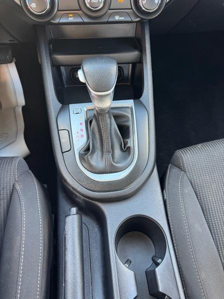 Kia Forte LXS IVT 2020