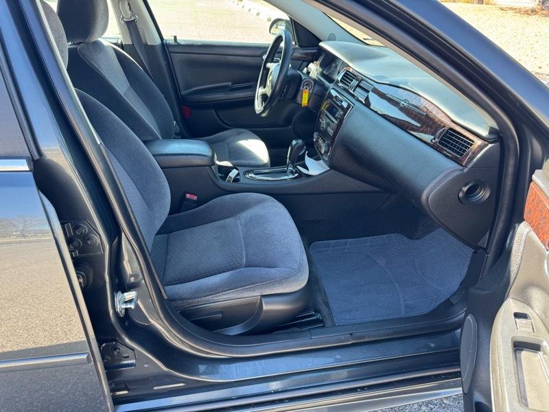 Chevrolet Impala 4dr Sdn LT Fleet 2013