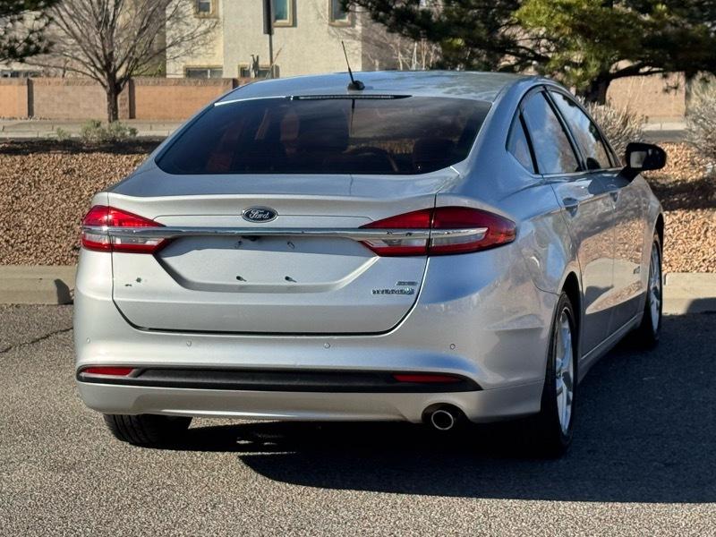 Ford Fusion Hybrid SE FWD 2017