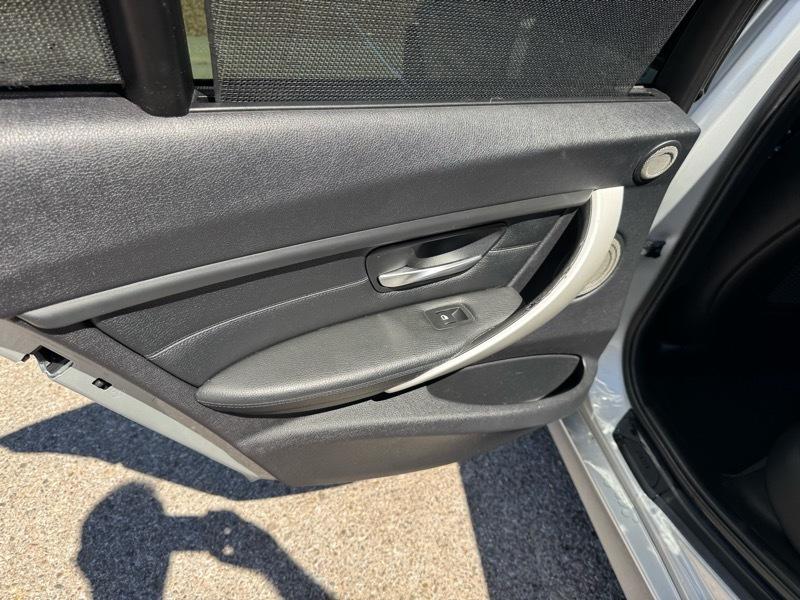 BMW 3 Series 4dr Sdn 328i RWD South Africa 2013