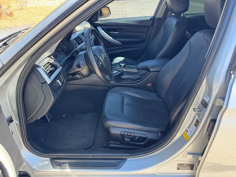 BMW 3 Series 4dr Sdn 328i RWD South Africa 2013