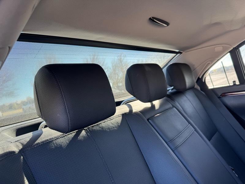 Mercedes-Benz S-Class 4dr Sdn 5.5L V8 RWD 2008