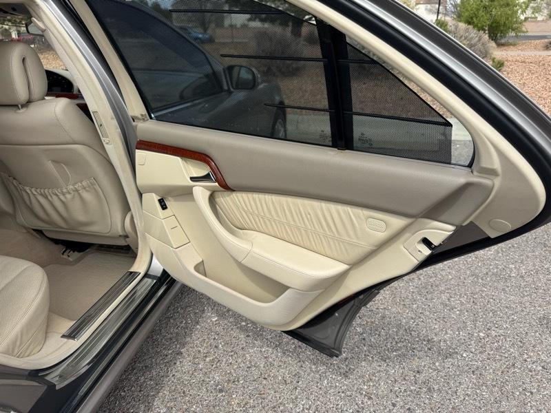 Mercedes-Benz S-Class 4dr Sdn 4.3L 2006