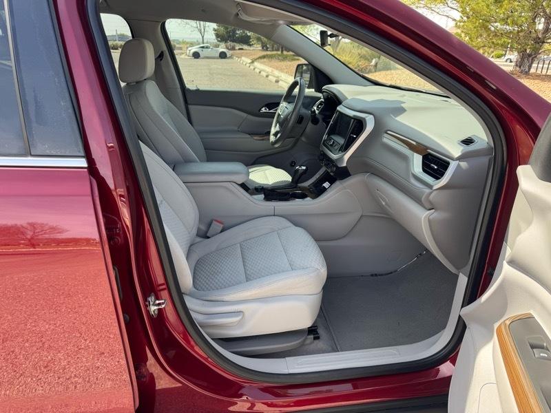 GMC Acadia AWD 4dr SLE w/SLE-2 2018