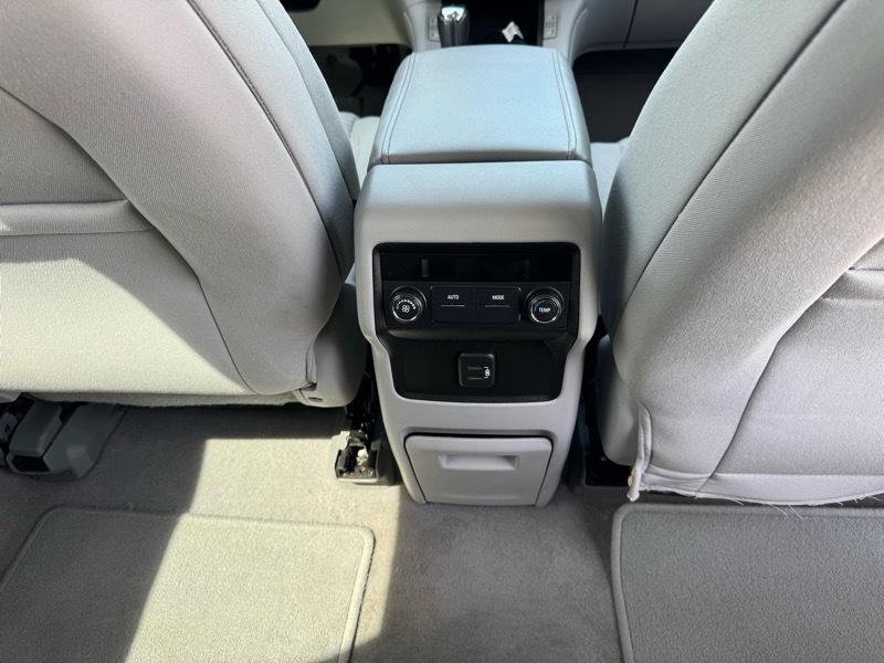 GMC Acadia AWD 4dr SLE w/SLE-2 2018