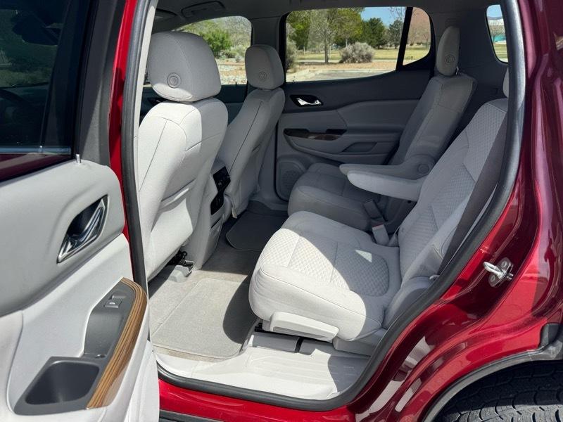 GMC Acadia AWD 4dr SLE w/SLE-2 2018