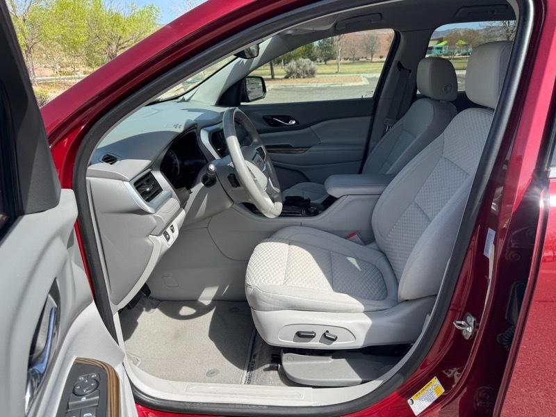 GMC Acadia AWD 4dr SLE w/SLE-2 2018