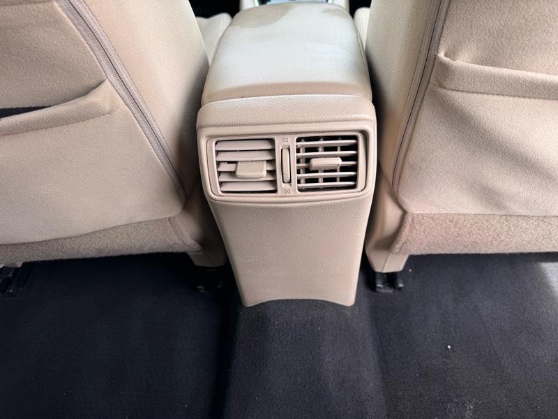 Nissan Rogue AWD 4dr SV 2016