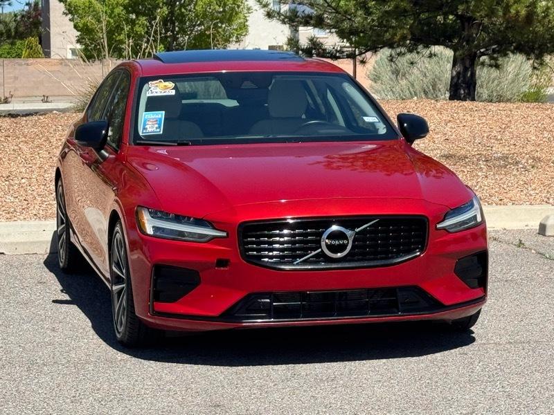 Volvo S60 B5 AWD Black Edition Momentum 2022