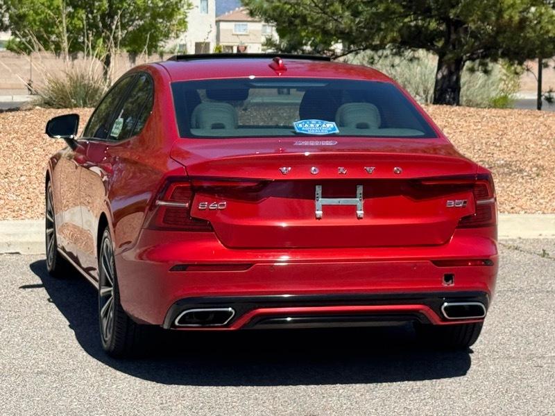 Volvo S60 B5 AWD Black Edition Momentum 2022