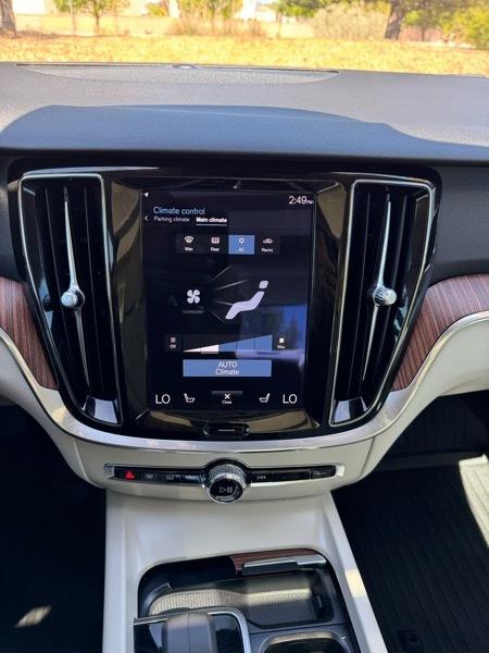 Volvo S60 B5 AWD Black Edition Momentum 2022