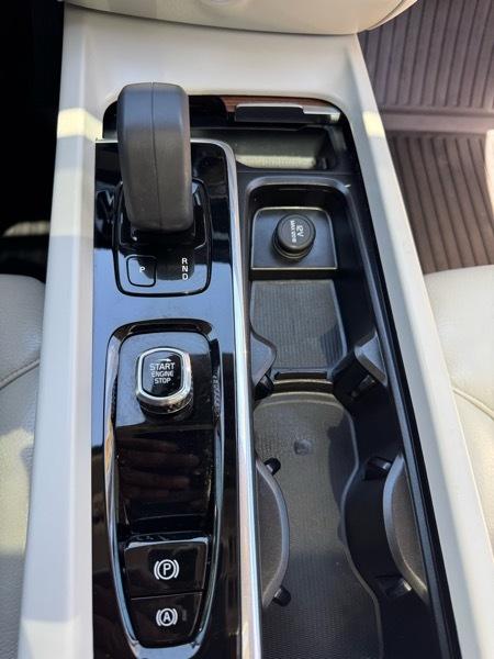 Volvo S60 B5 AWD Black Edition Momentum 2022