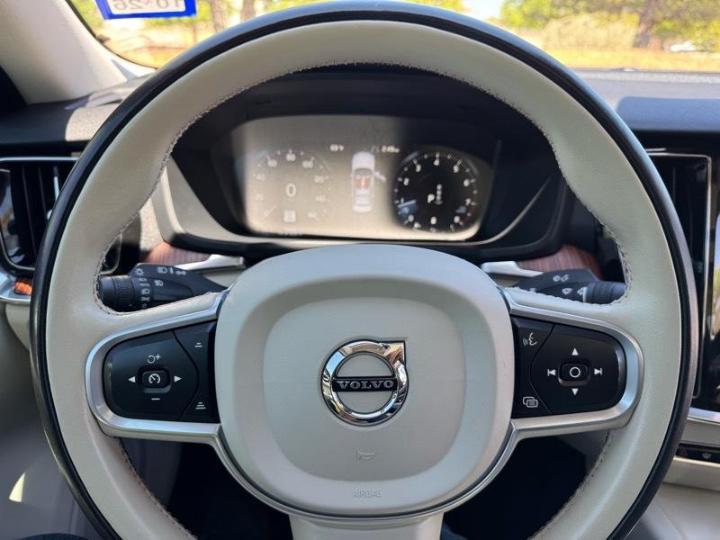 Volvo S60 B5 AWD Black Edition Momentum 2022