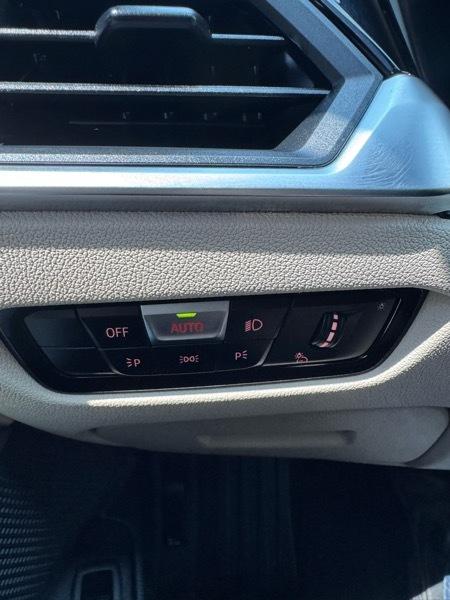 BMW 3 Series 330i Sedan 2019