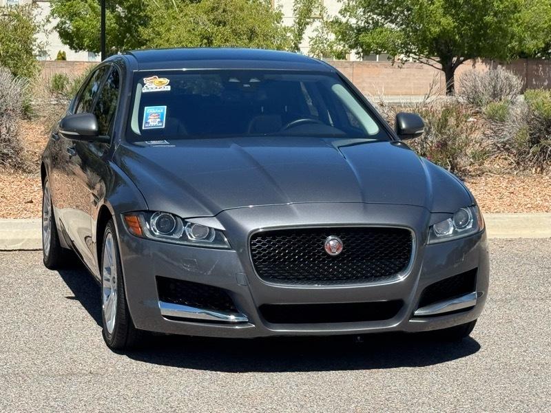 Jaguar XF 4dr Sdn 35t Premium RWD 2016