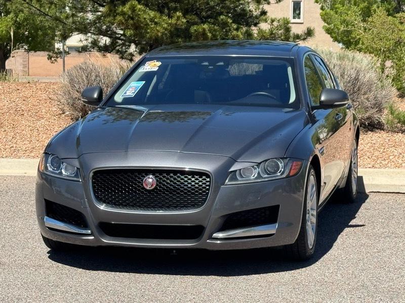 Jaguar XF 4dr Sdn 35t Premium RWD 2016