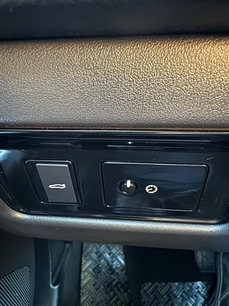 Jaguar XF 4dr Sdn 35t Premium RWD 2016