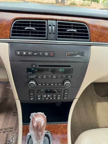 Buick LaCrosse 4dr Sdn CXS 2005