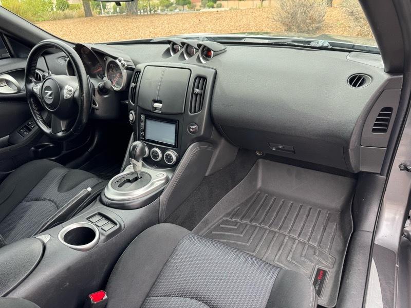 Nissan 370Z 2dr Cpe Auto Sport 2015