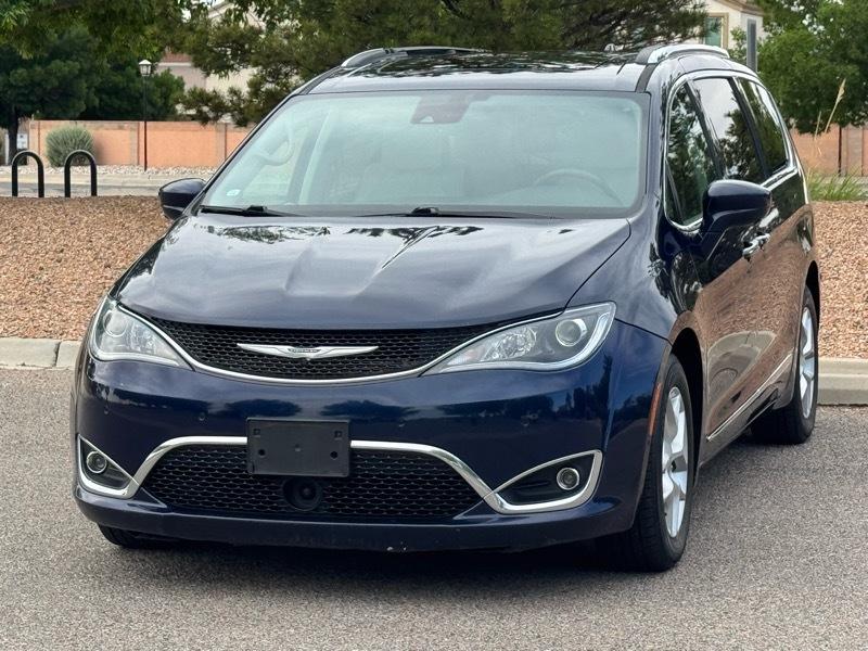 Chrysler Pacifica Touring L Plus FWD 2019