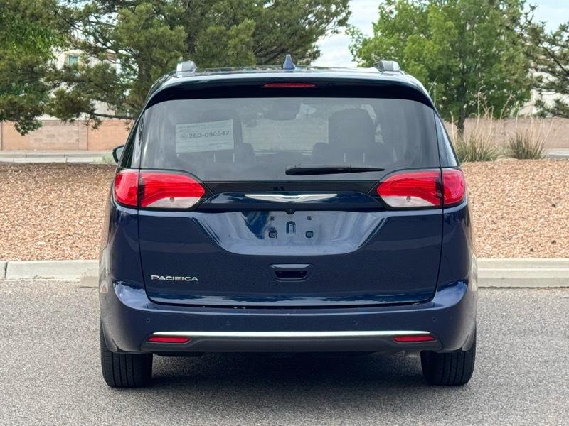 Chrysler Pacifica Touring L Plus FWD 2019