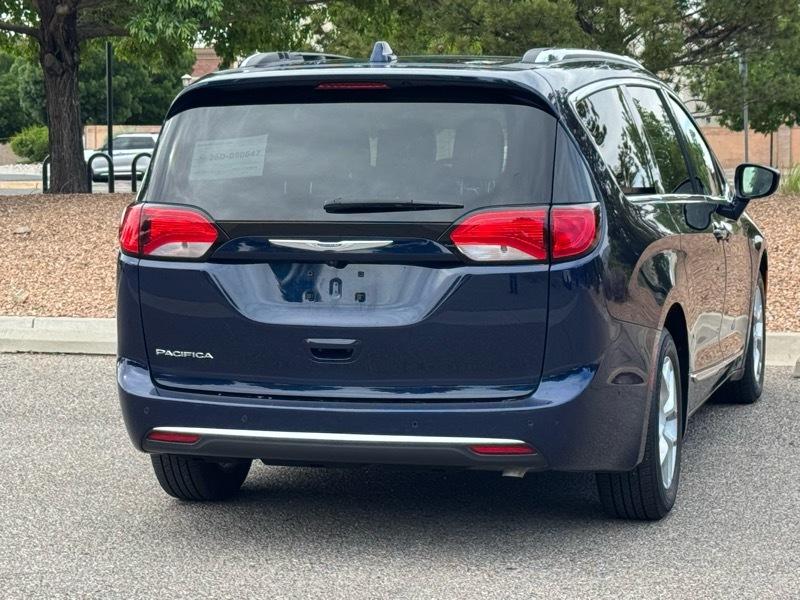 Chrysler Pacifica Touring L Plus FWD 2019